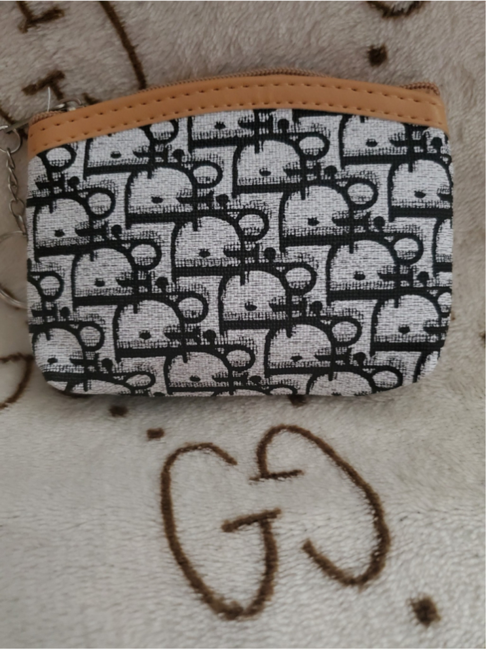 Adorable White and Black coin Bag 4.5 inches